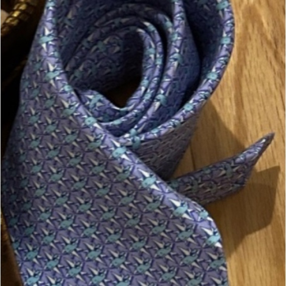 Elegant Patterned Tie in Purple and Green